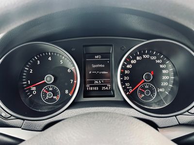 Volkswagen Golf 1.2 TSI 85k Comfortline - fotografia 41