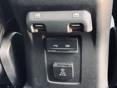 Jeep Gladiator 3.6 v6 Overland 3400km - fotografia 32
