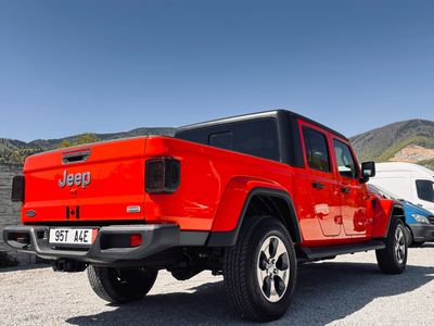 Jeep Gladiator 3.6 v6 Overland 3400km - 4