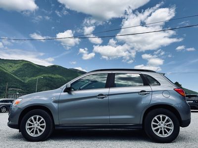 Mitsubishi ASX 1.6 DI-D Intense+ 4WD - fotografia 18