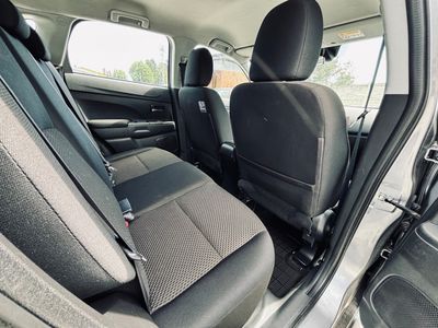 Mitsubishi ASX 1.6 DI-D Intense+ 4WD - fotografia 33