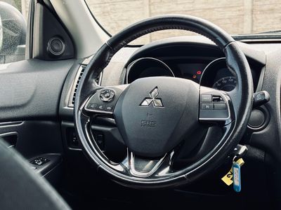 Mitsubishi ASX 1.6 DI-D Intense+ 4WD - fotografia 36