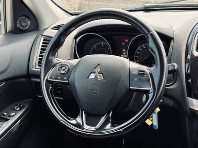 Mitsubishi ASX 1.6 DI-D Intense+ 4WD - fotografia 37