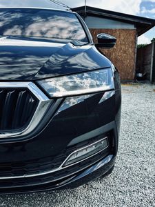 Škoda Octavia Combi 2.0 TDI SCR Style DSG - fotografia 26