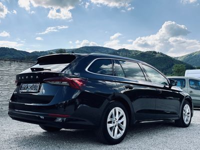 Škoda Octavia Combi 2.0 TDI SCR Style DSG - 3