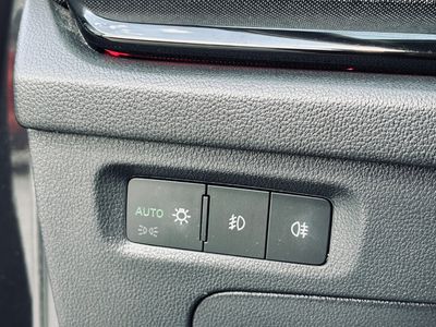 Škoda Octavia Combi 2.0 TDI SCR Style DSG - fotografia 54
