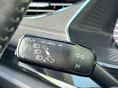 Škoda Octavia Combi 2.0 TDI SCR Style DSG - fotografia 62
