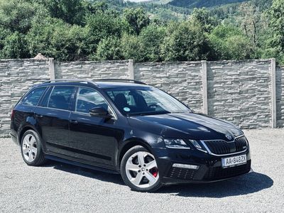 Škoda Octavia Combi 2.0 TSI RS DSG - 2