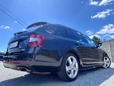 Škoda Octavia Combi 2.0 TSI RS DSG - fotografia 26