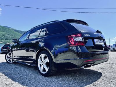 Škoda Octavia Combi 2.0 TSI RS DSG - 4