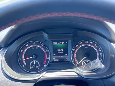 Škoda Octavia Combi 2.0 TSI RS DSG - fotografia 46