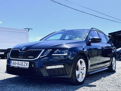 Škoda Octavia Combi 2.0 TSI RS DSG - fotografia 9