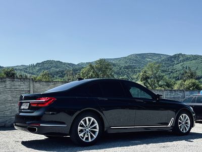 BMW Rad 7 730d A/T - 6