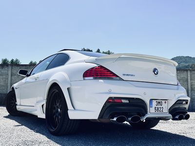 BMW Rad 6 Coupé 650 Ci A/T - fotografia 19