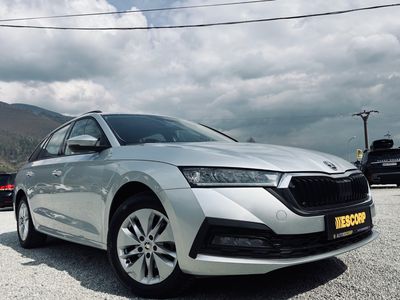 Škoda Octavia Combi 2.0 TDI SCR Style DSG - fotografia 27