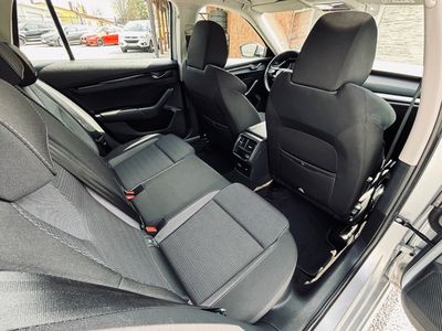 Škoda Octavia Combi 2.0 TDI SCR Style DSG - fotografia 34