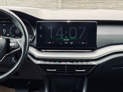 Škoda Octavia Combi 2.0 TDI SCR Style DSG - fotografia 41