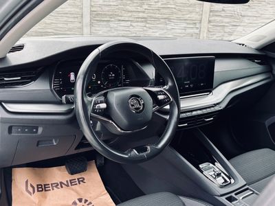 Škoda Octavia Combi 2.0 TDI SCR Style DSG - fotografia 46