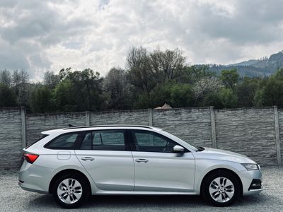 Škoda Octavia Combi 2.0 TDI SCR Style DSG - 5