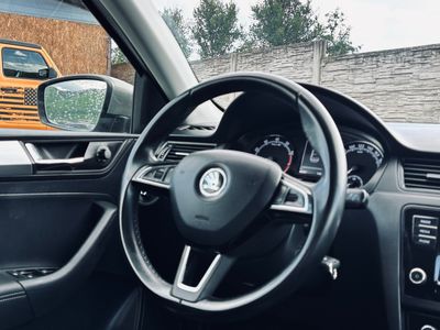Škoda Rapid 1.0 TSI Style EU6 - fotografia 22