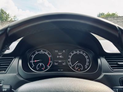 Škoda Rapid 1.0 TSI Style EU6 - fotografia 32