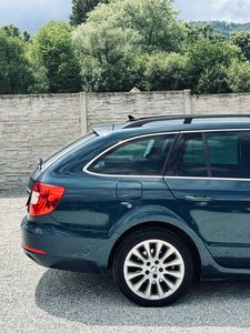 Škoda Superb Combi 2.0 TDI CR 170k Elegance 4x4 DSG - fotografia 25