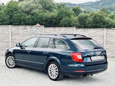 Škoda Superb Combi 2.0 TDI CR 170k Elegance 4x4 DSG - fotografia 27