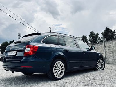 Škoda Superb Combi 2.0 TDI CR 170k Elegance 4x4 DSG - fotografia 31