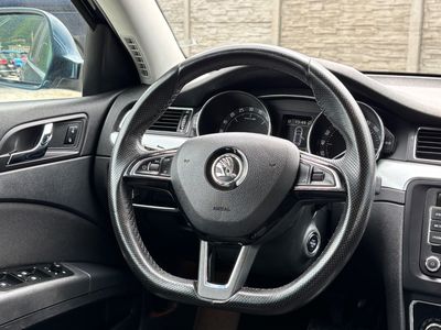 Škoda Superb Combi 2.0 TDI CR 170k Elegance 4x4 DSG - fotografia 37