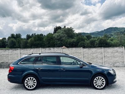 Škoda Superb Combi 2.0 TDI CR 170k Elegance 4x4 DSG - 4