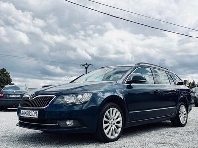 Škoda Superb Combi 2.0 TDI CR 170k Elegance 4x4 DSG - fotografia 9