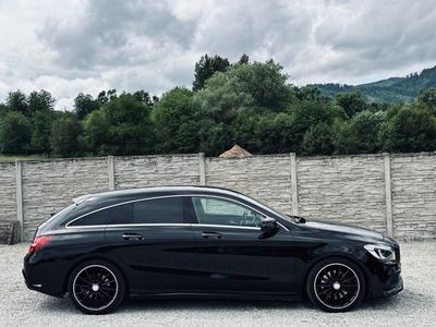 Mercedes-Benz CLA Shooting Brake SB 220 AMG Line 4matic A/T - fotografia 15
