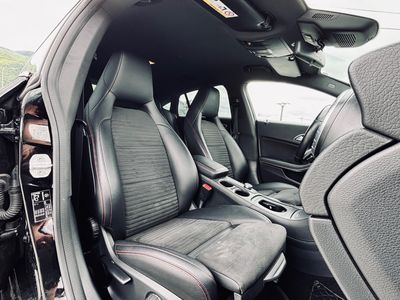 Mercedes-Benz CLA Shooting Brake SB 220 AMG Line 4matic A/T - fotografia 38