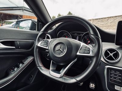 Mercedes-Benz CLA Shooting Brake SB 220 AMG Line 4matic A/T - fotografia 39
