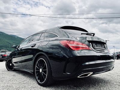 Mercedes-Benz CLA Shooting Brake SB 220 AMG Line 4matic A/T - 4