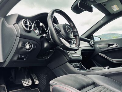 Mercedes-Benz CLA Shooting Brake SB 220 AMG Line 4matic A/T - fotografia 47