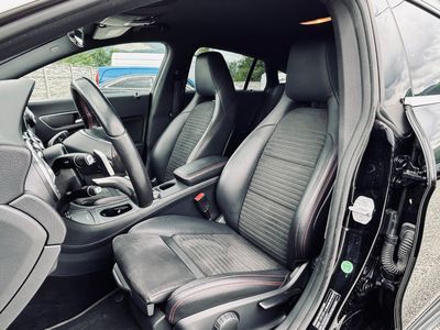 Mercedes-Benz CLA Shooting Brake SB 220 AMG Line 4matic A/T - fotografia 48