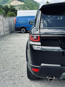 Land Rover Range Rover Sport 3.0 TDV6 HSE - fotografia 19