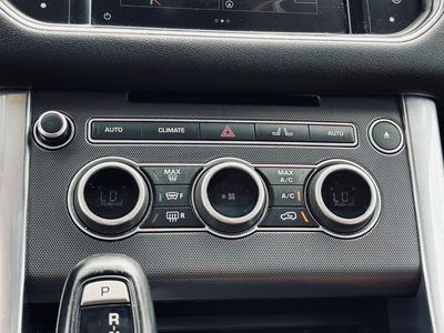 Land Rover Range Rover Sport 3.0 TDV6 HSE - fotografia 47