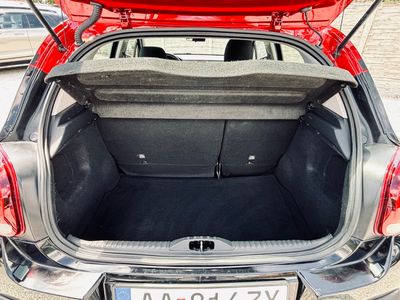 Citroën C3 BlueHDi 100 S&S Shine - fotografia 31