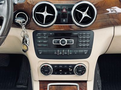 Mercedes-Benz GLK 250 CDI BlueTEC 4MATIC A/T - fotografia 37