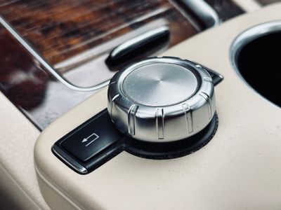 Mercedes-Benz GLK 250 CDI BlueTEC 4MATIC A/T - fotografia 42