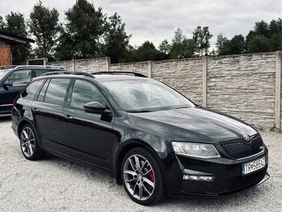 Škoda Octavia Combi 2.0 TDI DPF RS DSG - fotografia 14