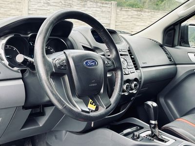 Ford Ranger 3.2 TDCi DoubleCab 4x4 WildTrak A/T - fotografia 29