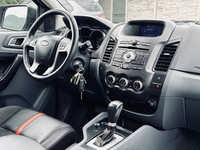 Ford Ranger 3.2 TDCi DoubleCab 4x4 WildTrak A/T - fotografia 32