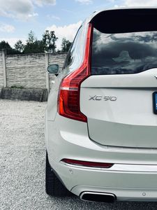 Volvo XC90 2.0 B5 mHEV Inscription - fotografia 28