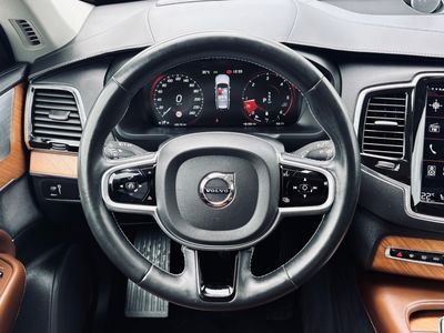 Volvo XC90 2.0 B5 mHEV Inscription - fotografia 49