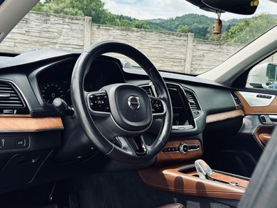 Volvo XC90 2.0 B5 mHEV Inscription - fotografia 51
