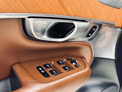 Volvo XC90 2.0 B5 mHEV Inscription - fotografia 52