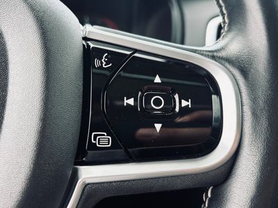 Volvo XC90 2.0 B5 mHEV Inscription - fotografia 61